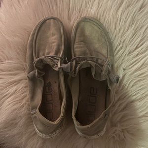 Women’s Heydudes tan